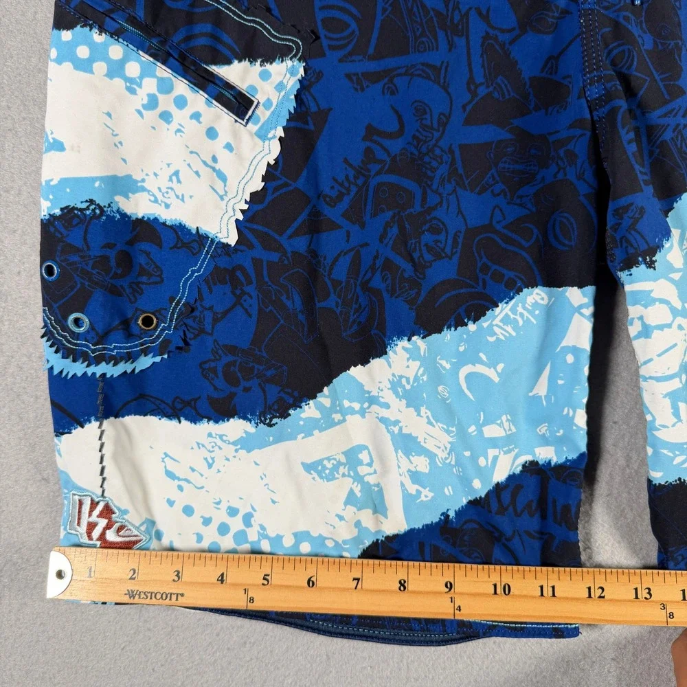 Vintage Quiksilver Mens Blue Graphic Print Board Shorts Size 34 Surf Swim Trunks
